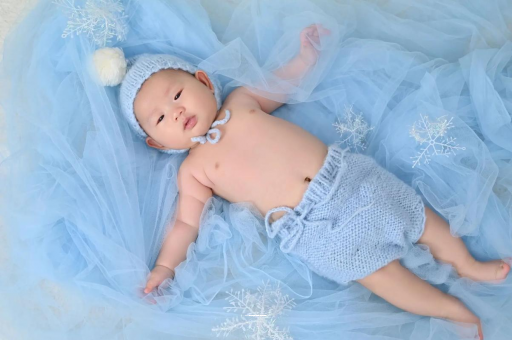 广州代怀试管生子孕妇肚子上长红点